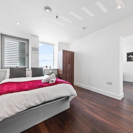 Beautiful Living Sleep 7 In London Bp34 Appartement Buitenkant foto